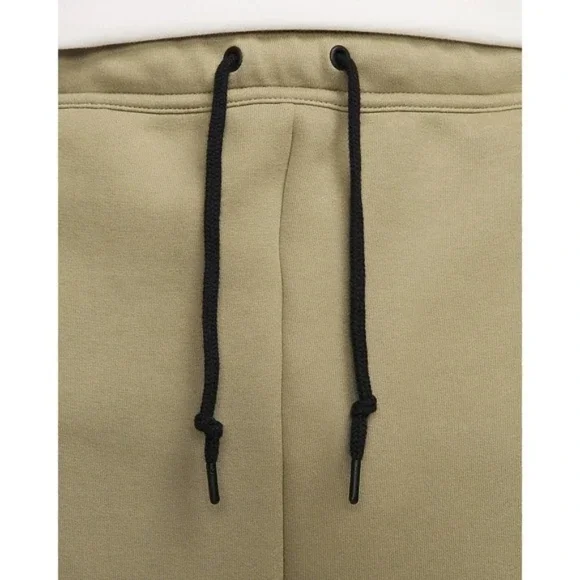 Nike Tech Fleece Open Hem Pants Neutral Olive HJ6533-276 Men’s Size Medium